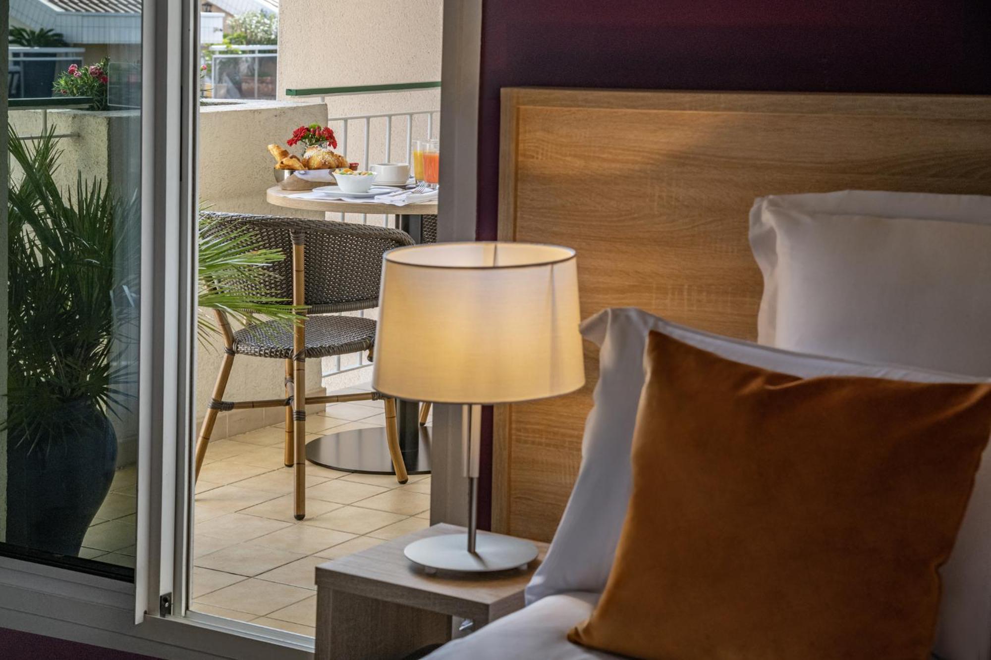 Hotel Amarante Cannes Exterior foto